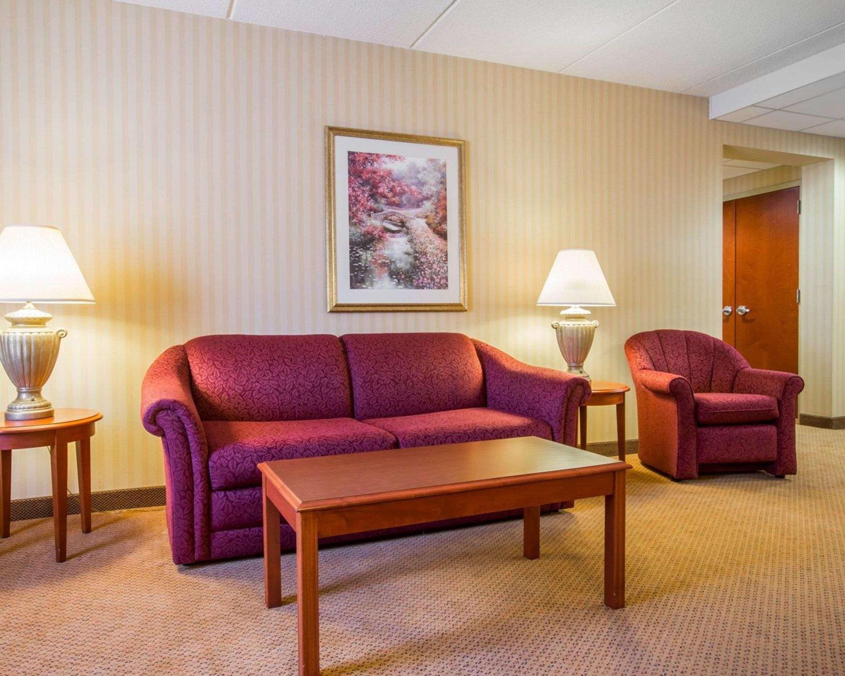 Holiday Inn Express & Suites Hawthorne - Elmsford North By Ihg Екстер'єр фото