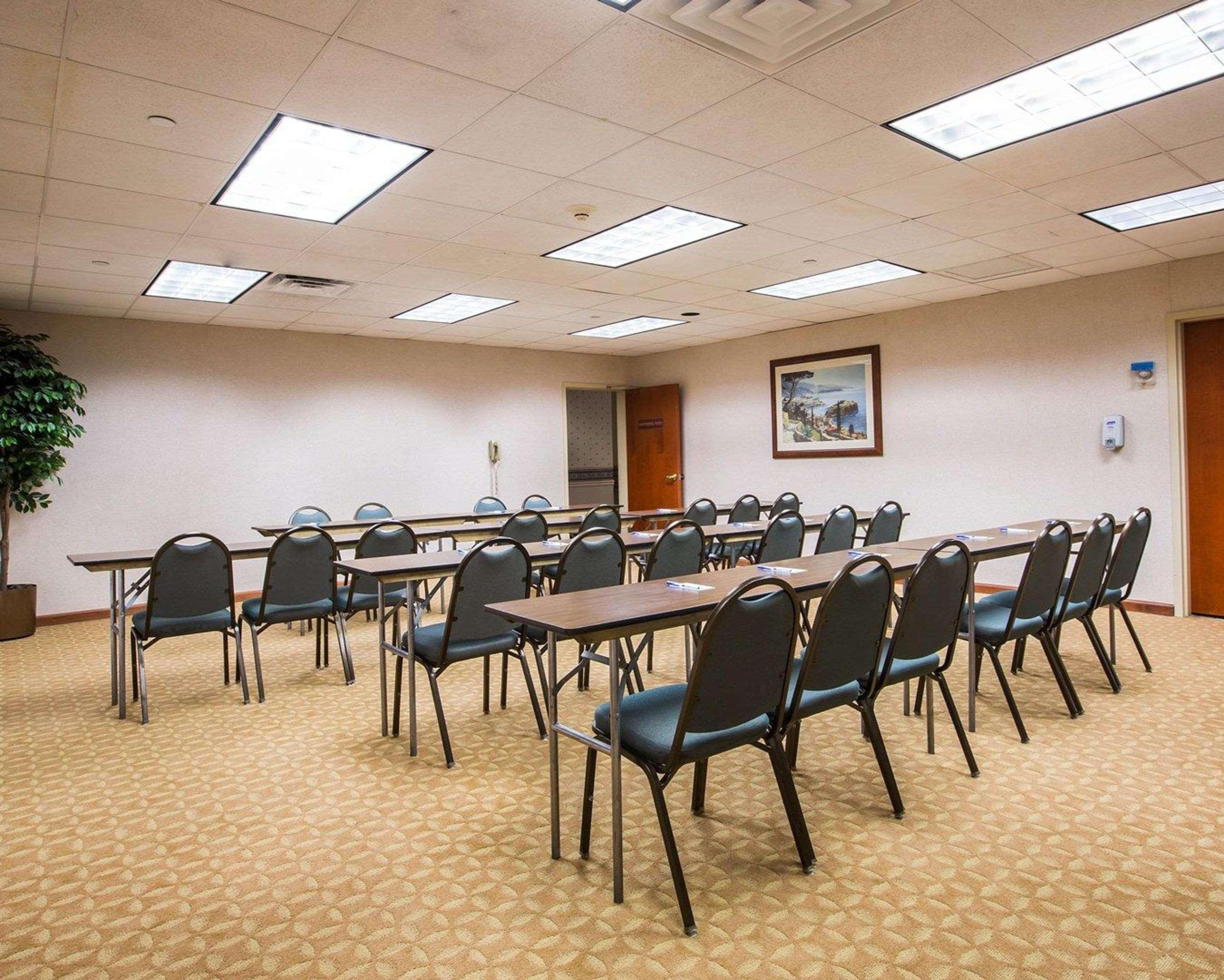 Holiday Inn Express & Suites Hawthorne - Elmsford North By Ihg Екстер'єр фото