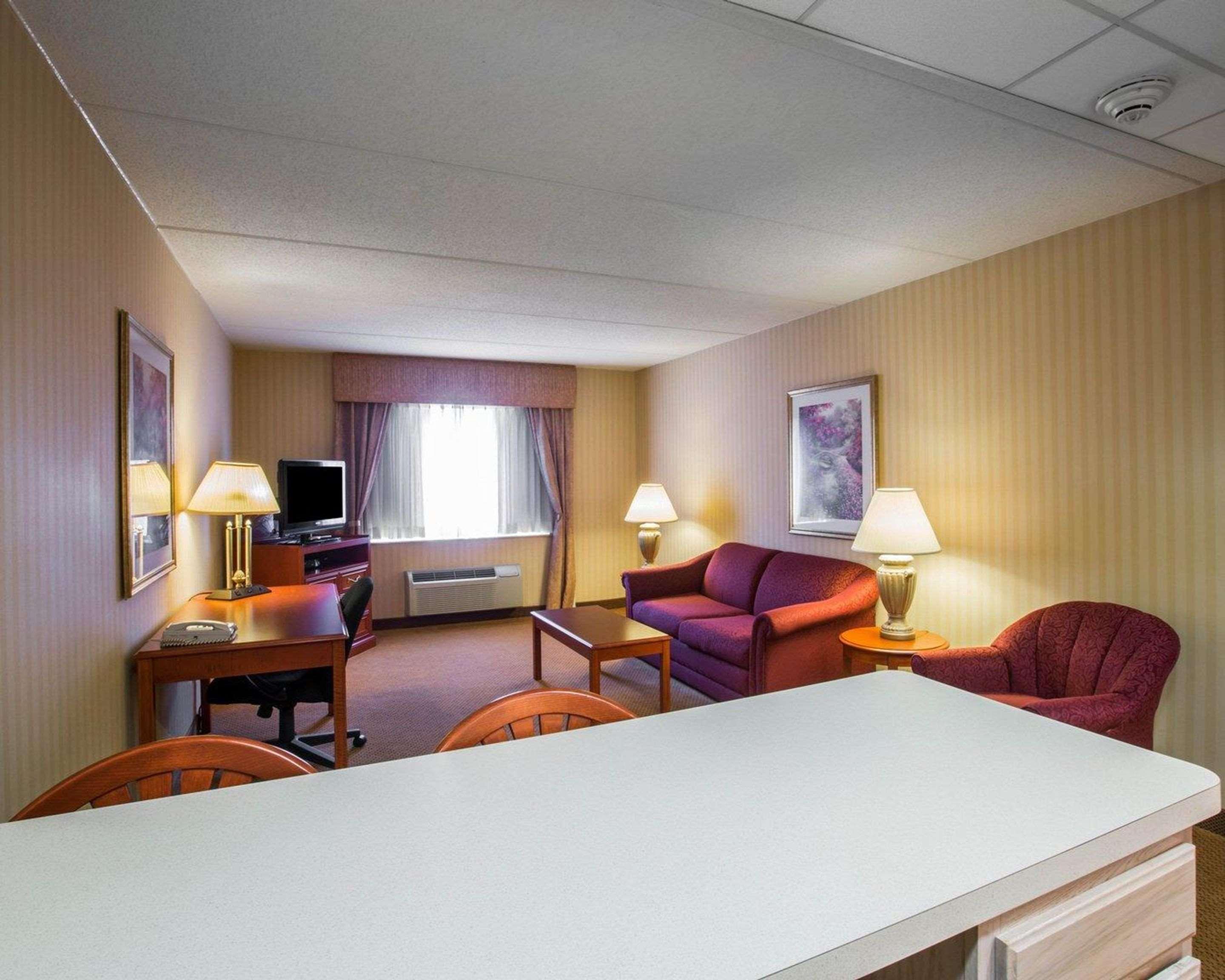 Holiday Inn Express & Suites Hawthorne - Elmsford North By Ihg Екстер'єр фото