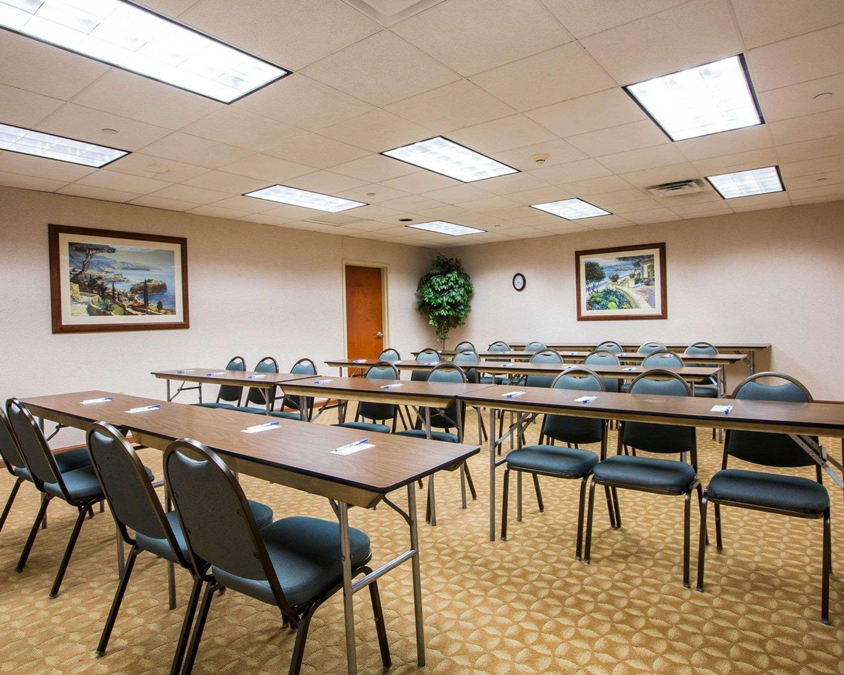 Holiday Inn Express & Suites Hawthorne - Elmsford North By Ihg Екстер'єр фото