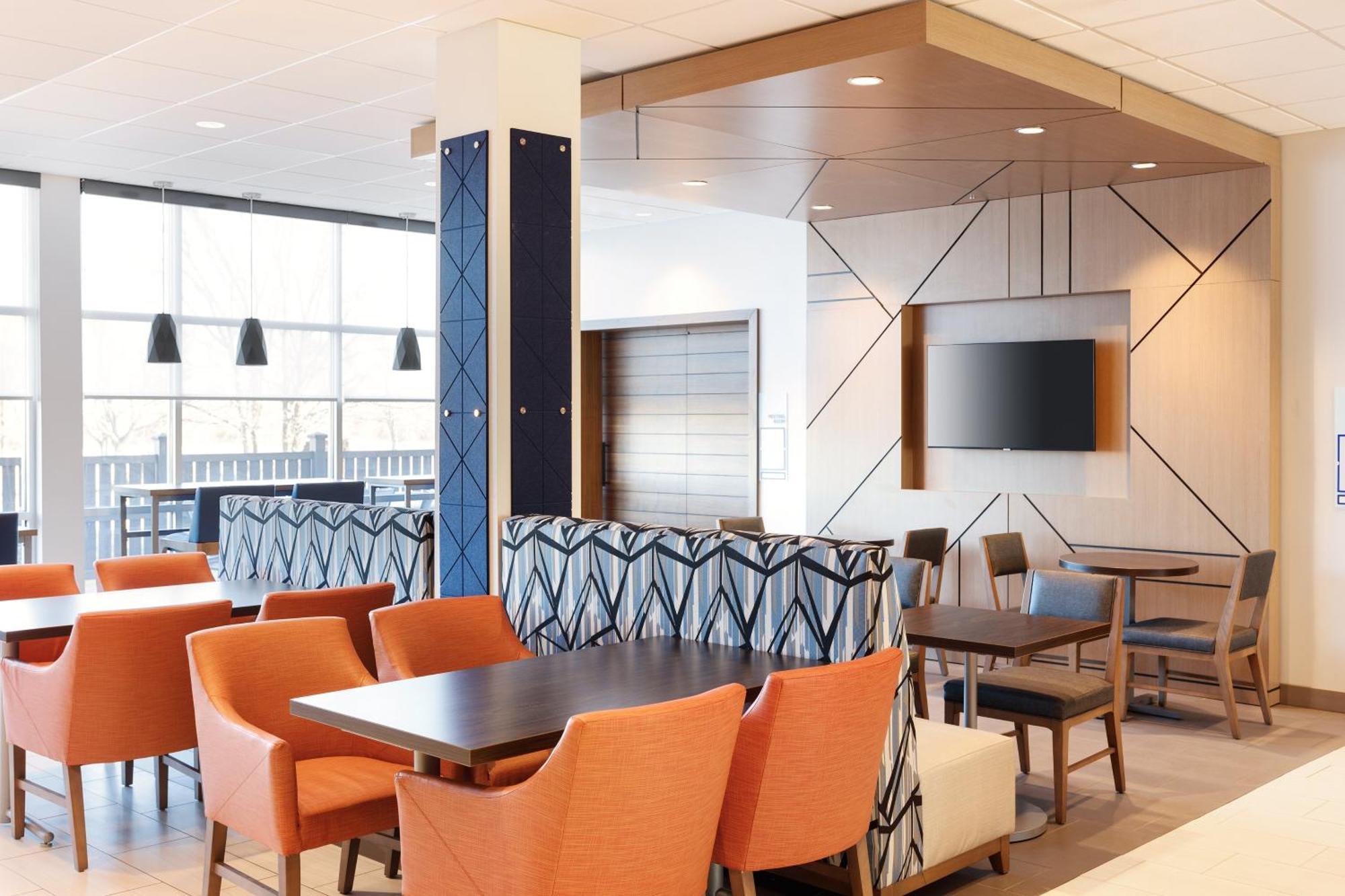 Holiday Inn Express & Suites Hawthorne - Elmsford North By Ihg Екстер'єр фото